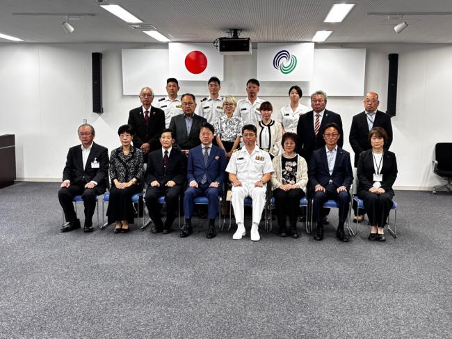 自衛官募集相談員委嘱状交付式の写真