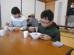手打ちそばの試食