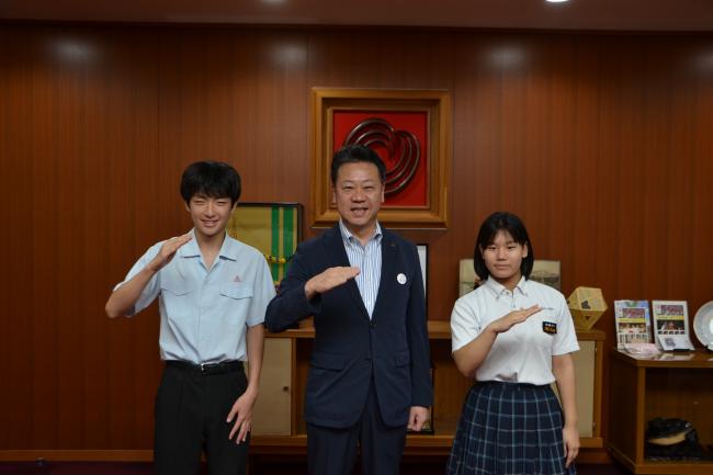 表敬4