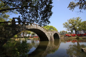 春の眼鏡橋の画像