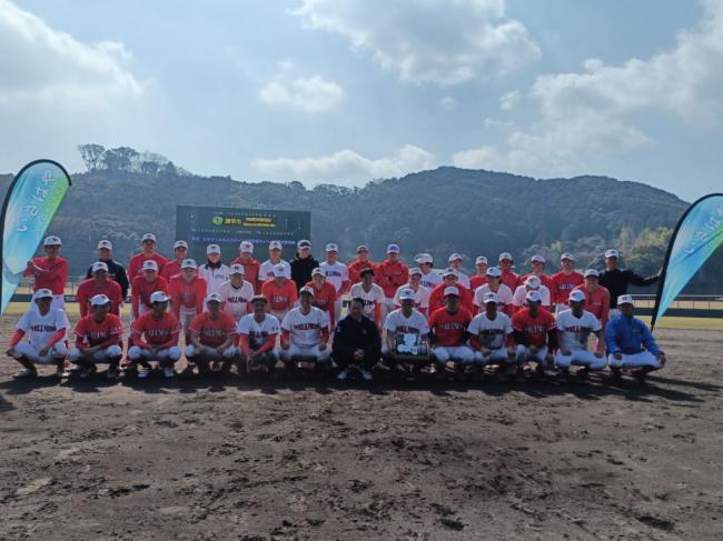 激励【日本ウェルネススポーツ大学硬式野球部】p