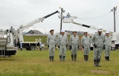 給水隊の訓練の様子の写真