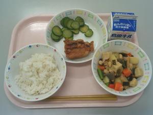 西部中学校