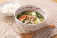 豆腐とチンゲン菜のスープ