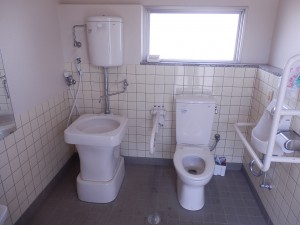 貝津西公園公衆トイレの画像2