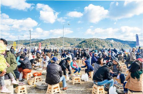 写真：いさはや三海海鮮まつりの風景