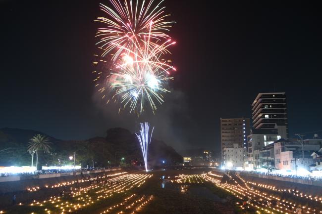 諫早万灯川祭りの写真